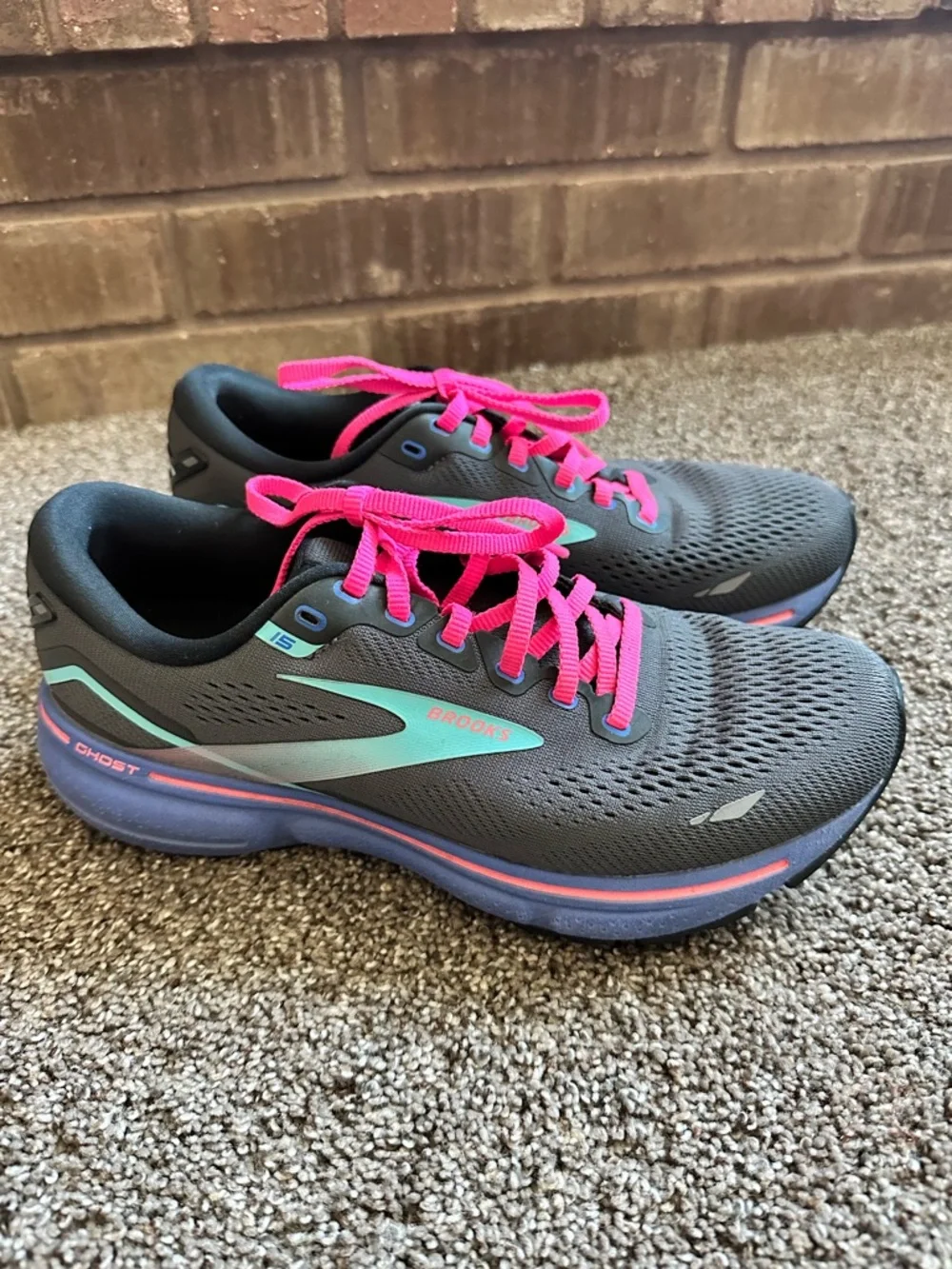 Brooks Ghost 15 Women's Running Shoes Gray Hot Pink Teal Size 8.5
